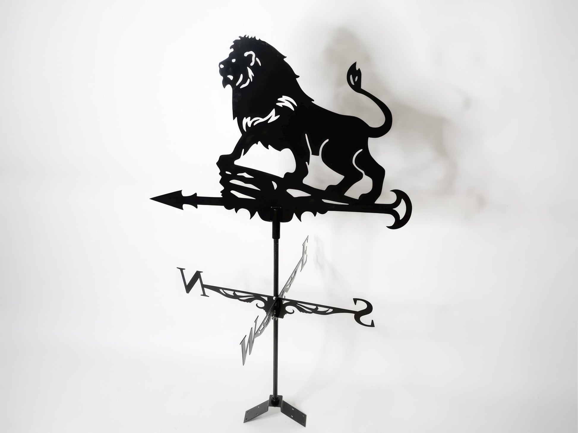 Lion Weathervane Metal Wind Vane for Roof or Garden — 2