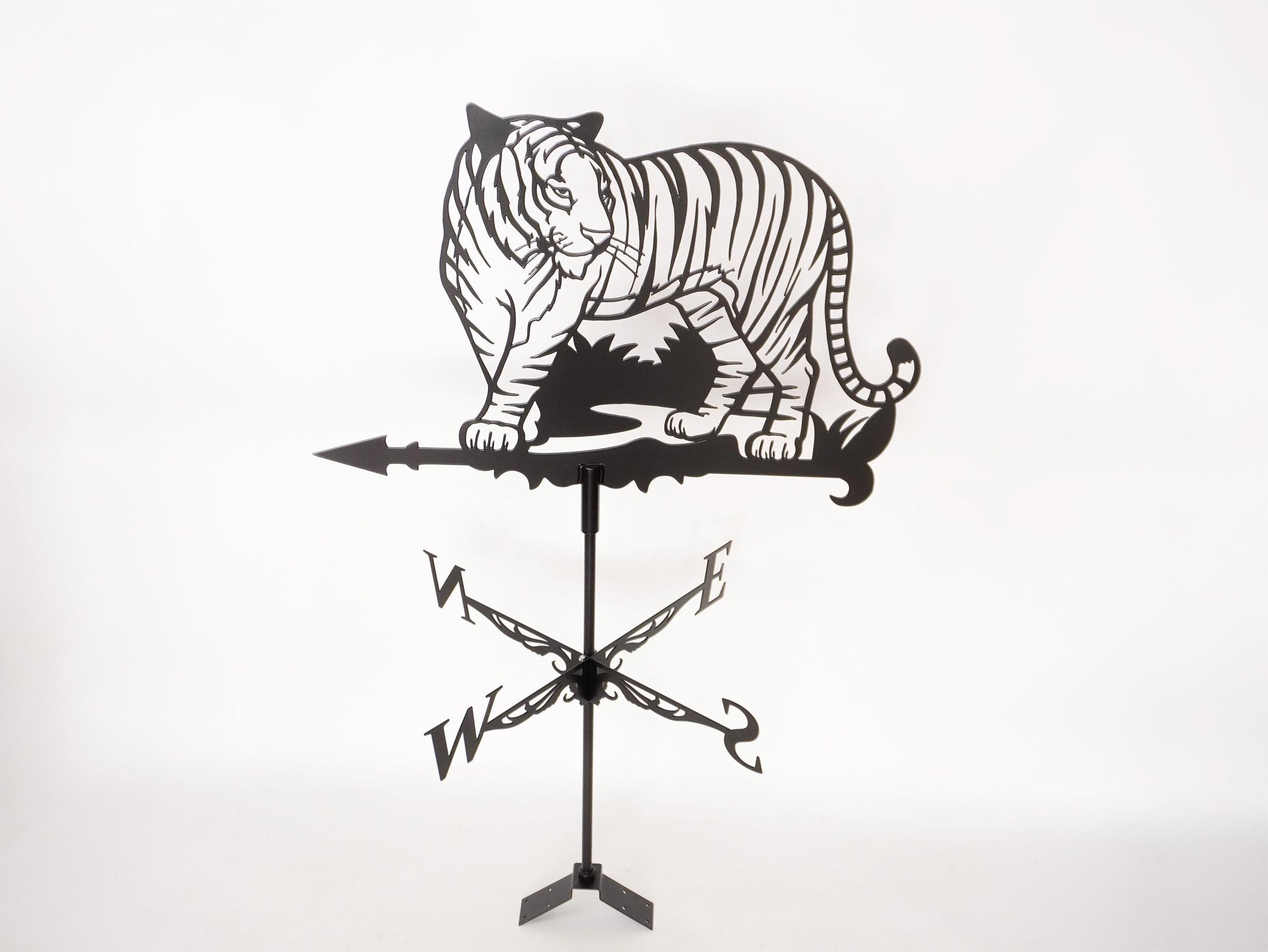Metal Tiger Weathervane — 2