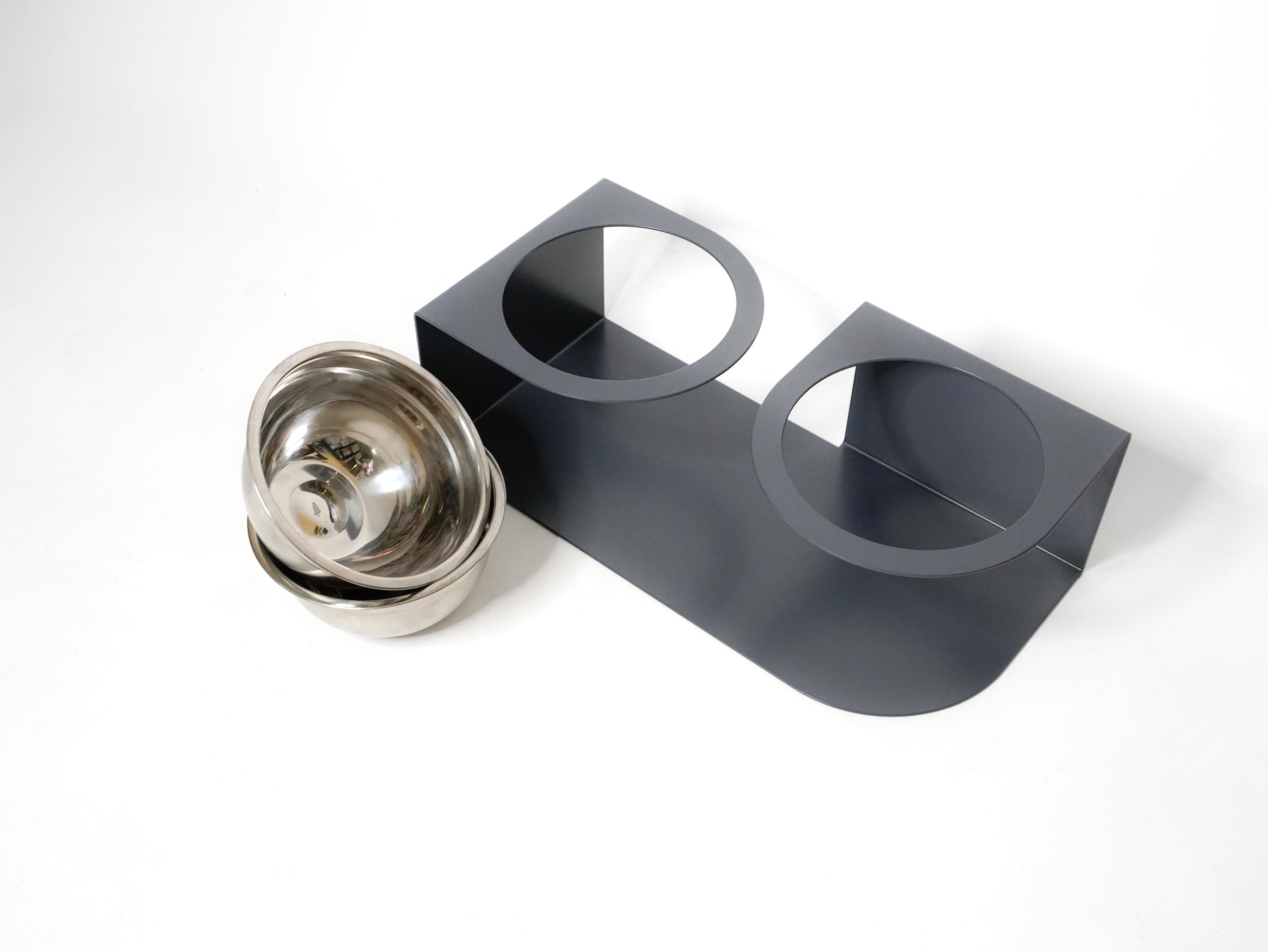 Elevated Pet Bowl Stand — 2
