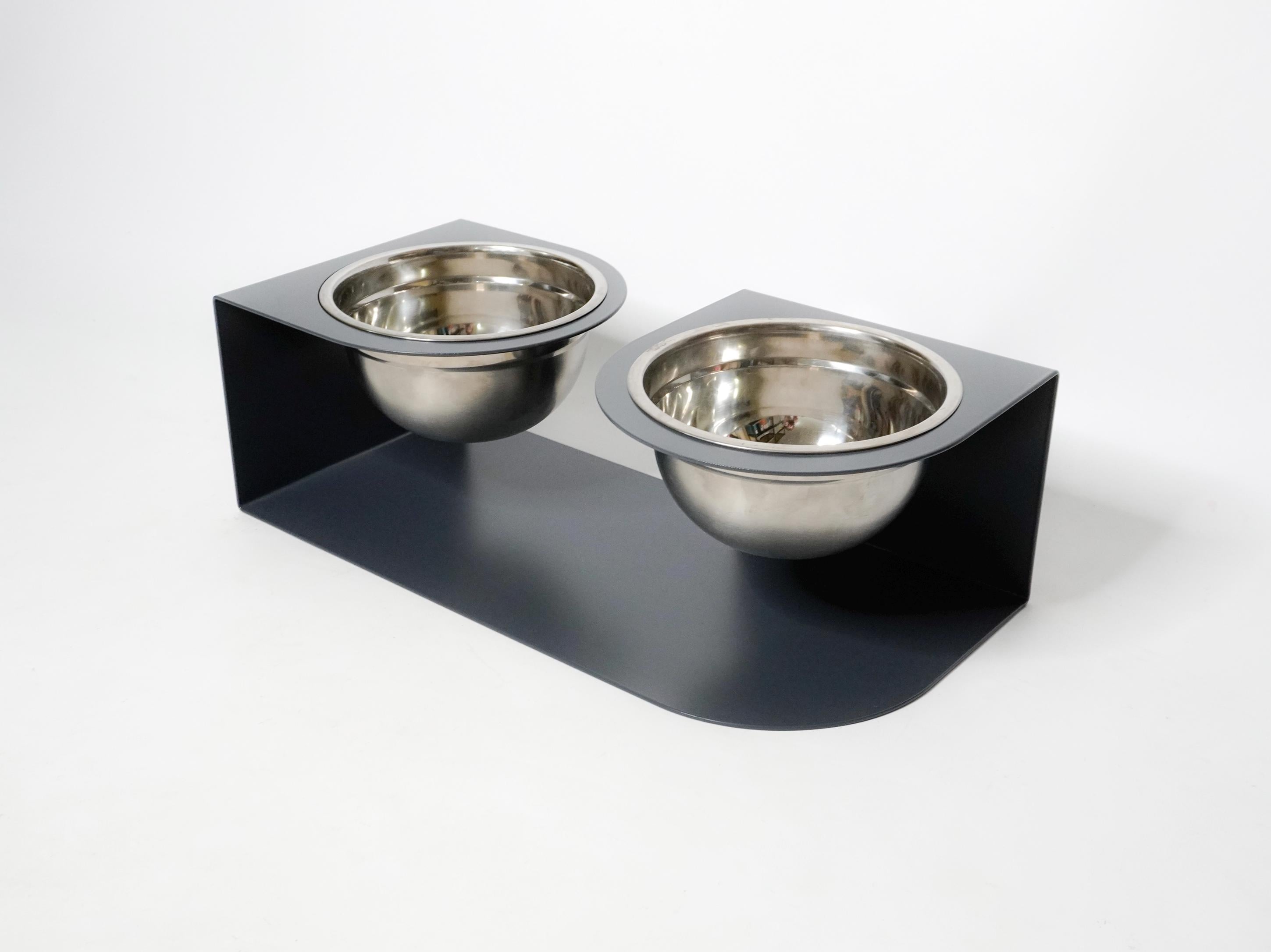 Elevated Pet Bowl Stand