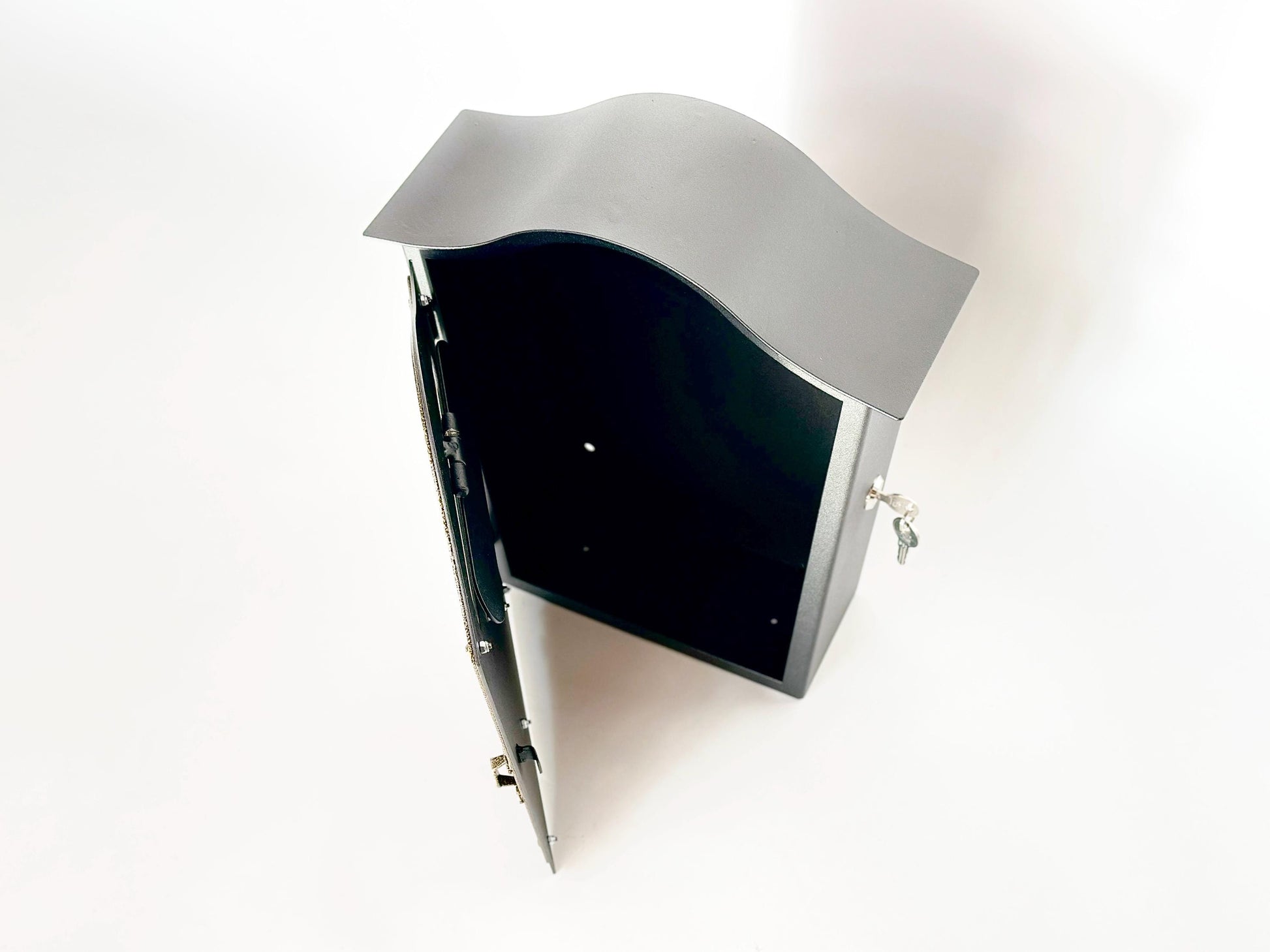 Custom Metal Mailbox with Lock — 9