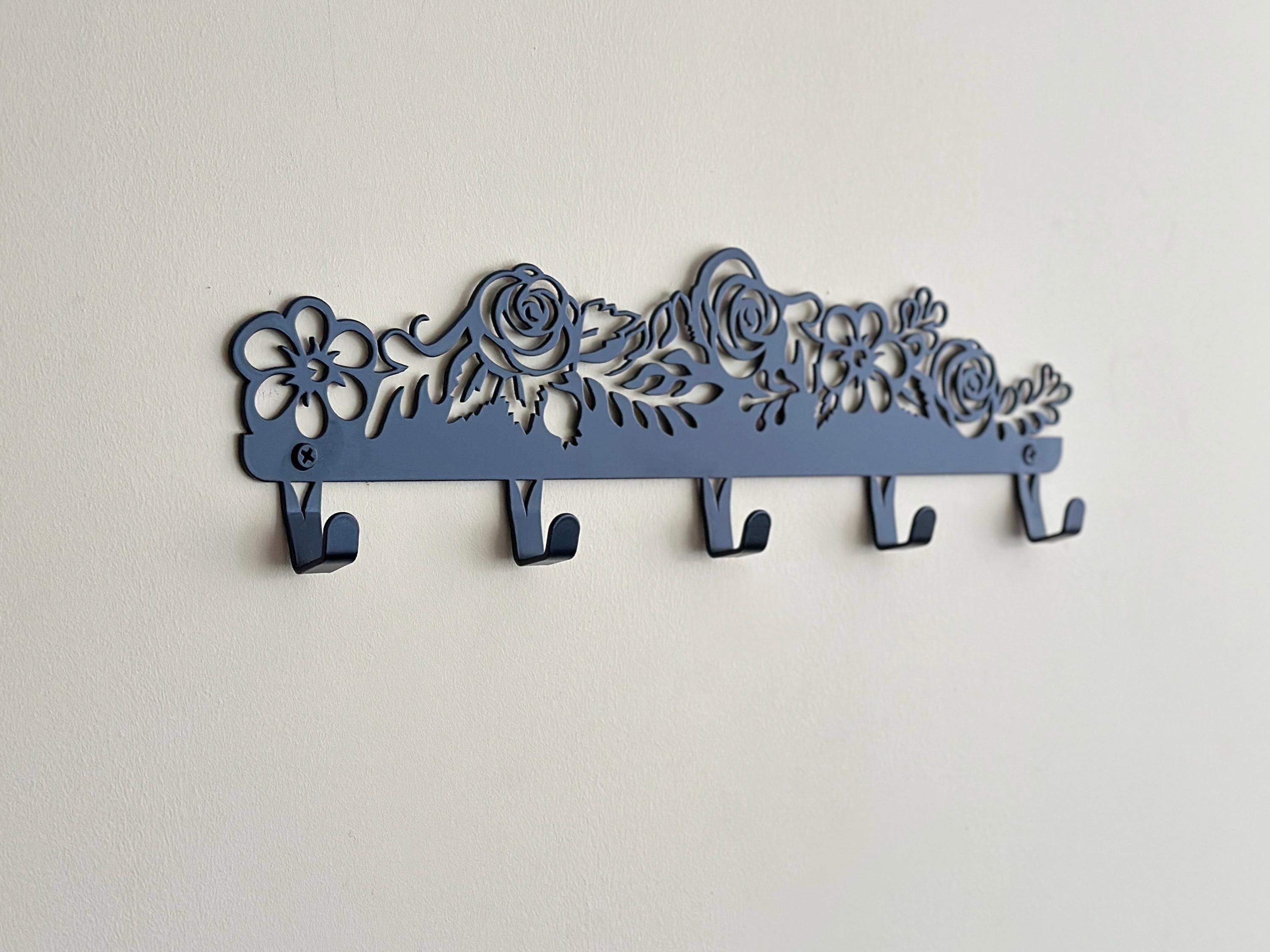 Metal Entryway Coat Rack with Flowers — 7