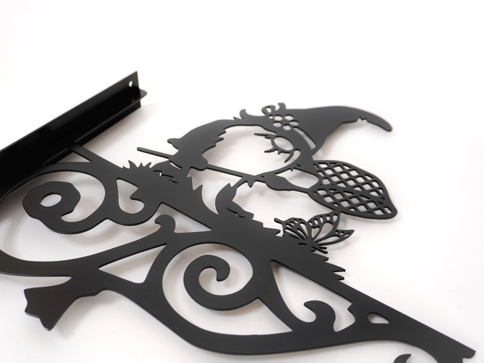 Garden gnome metal hanger — 8