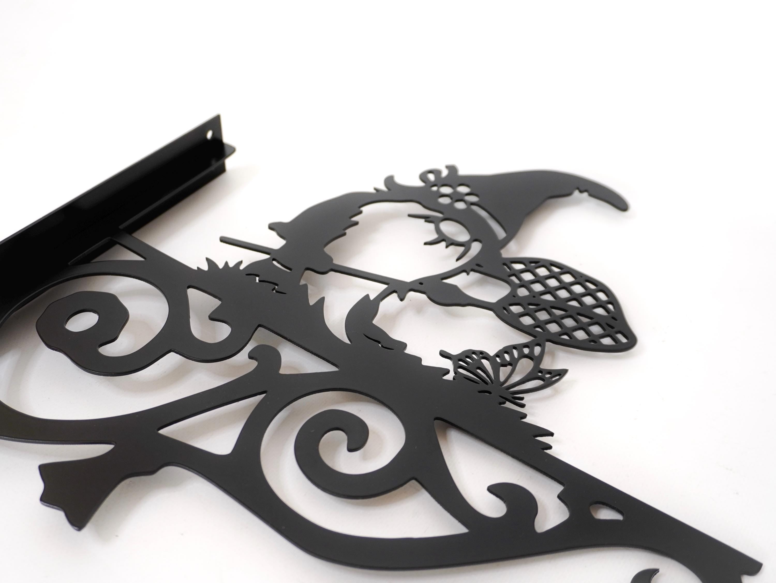 Garden gnome metal hanger — 8