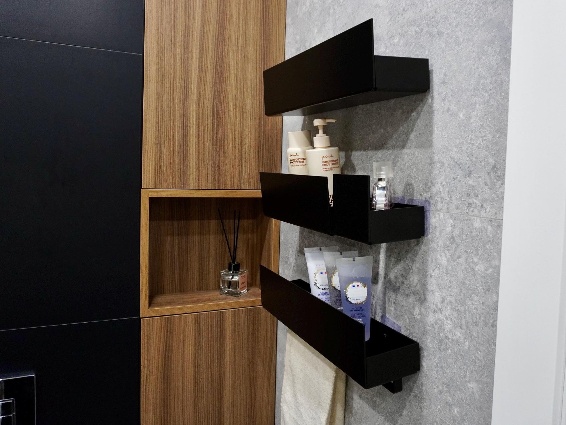 Set of Minimalistic Aluminum Shelves with for Bathroom or Shower — 2