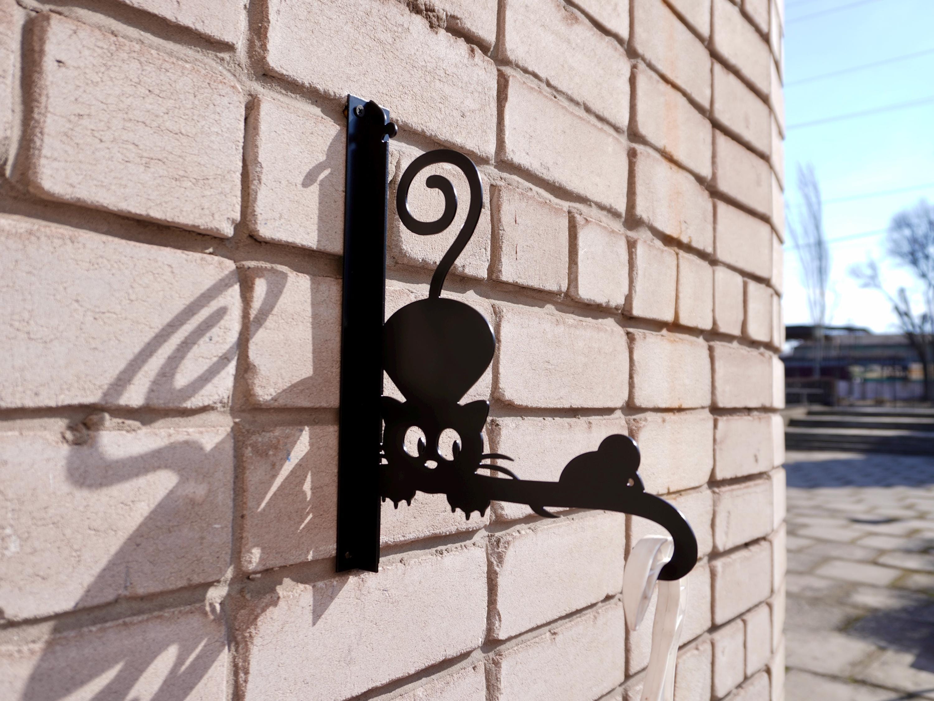 Cat and mouse plant hanger — 4