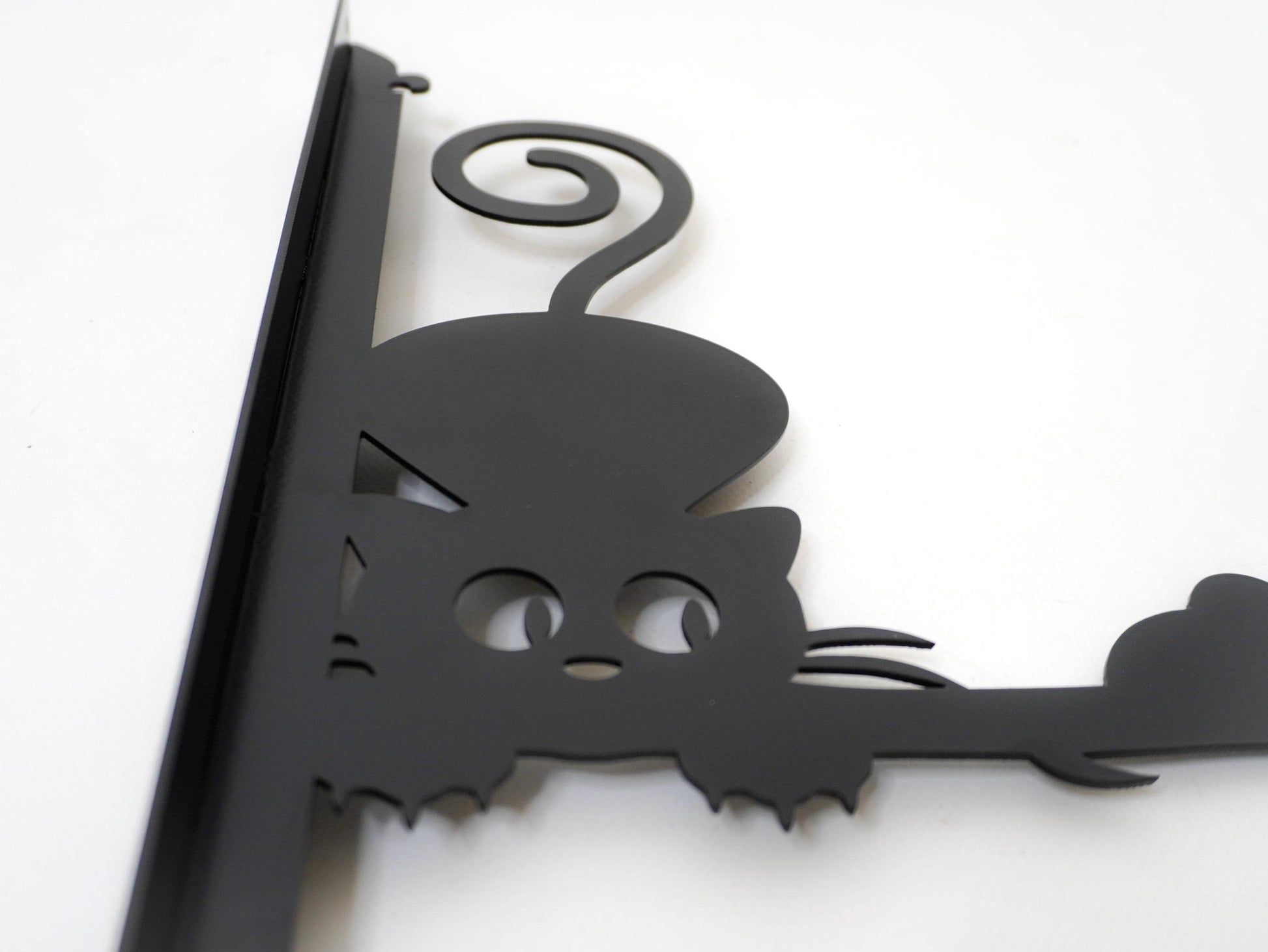 Cat and mouse plant hanger — 9