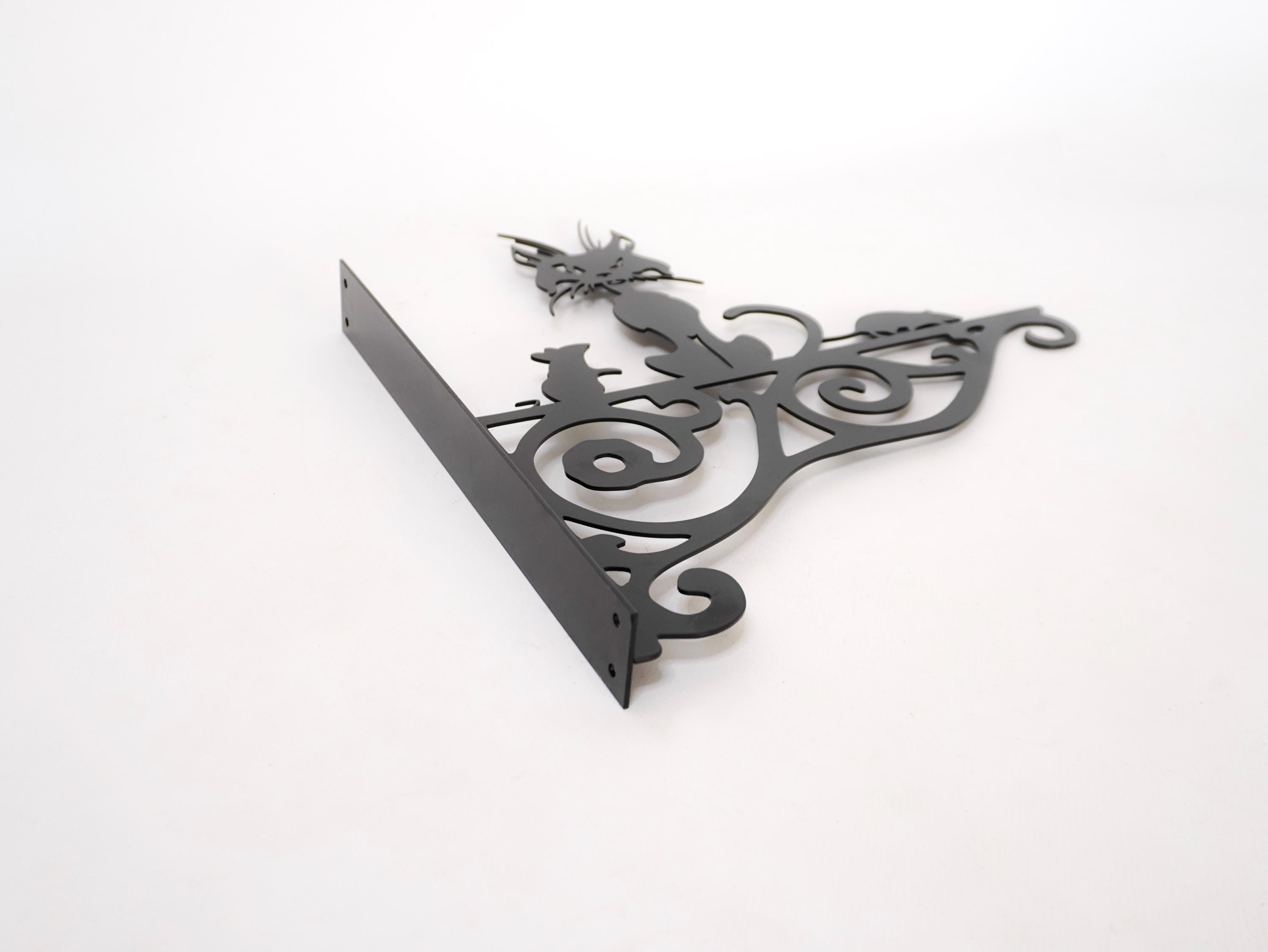 Metal Plant Hanger — 6