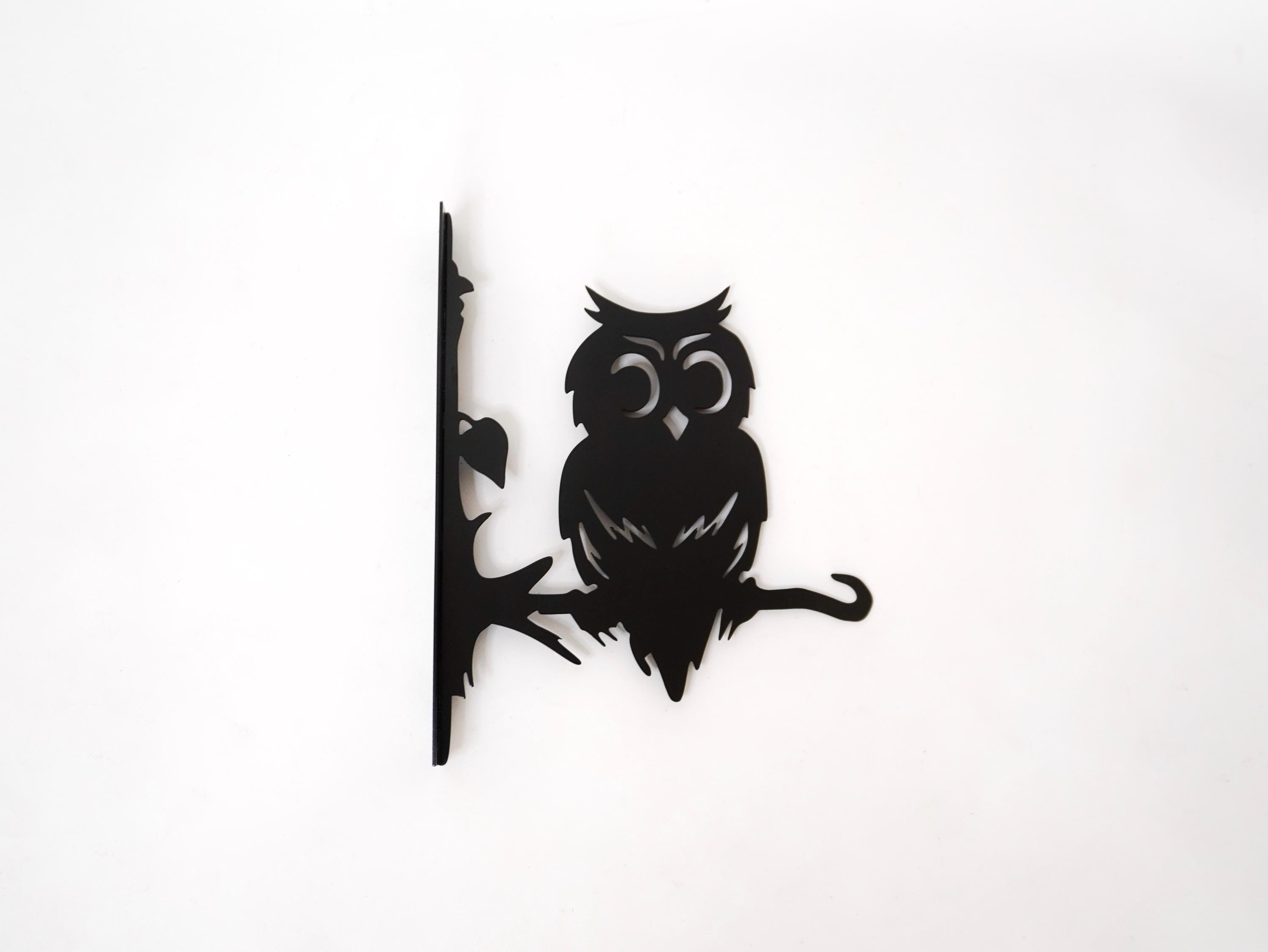 Owl metal outdoor plant hanger — 4