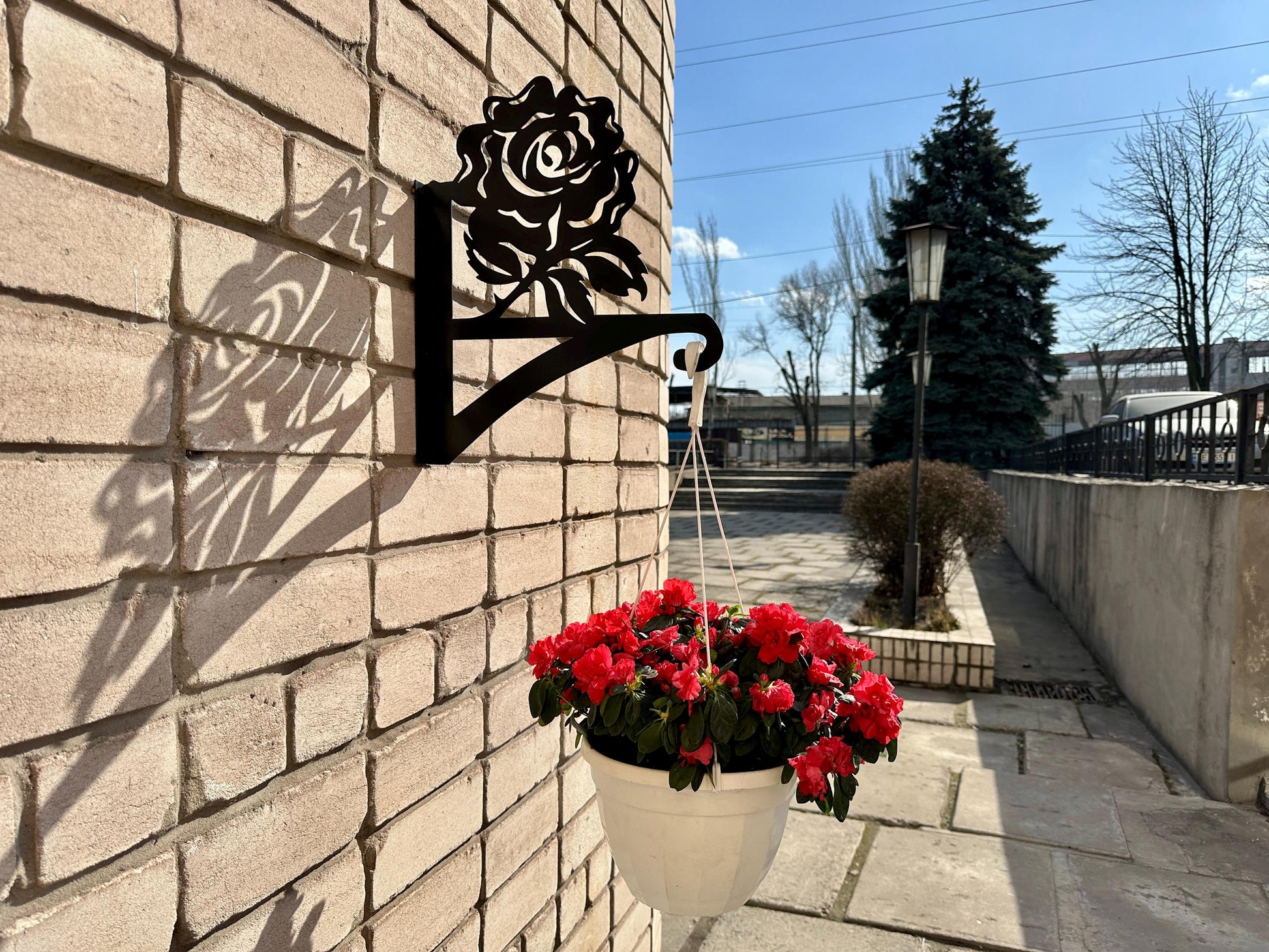Rose metal outdoor plant hanger