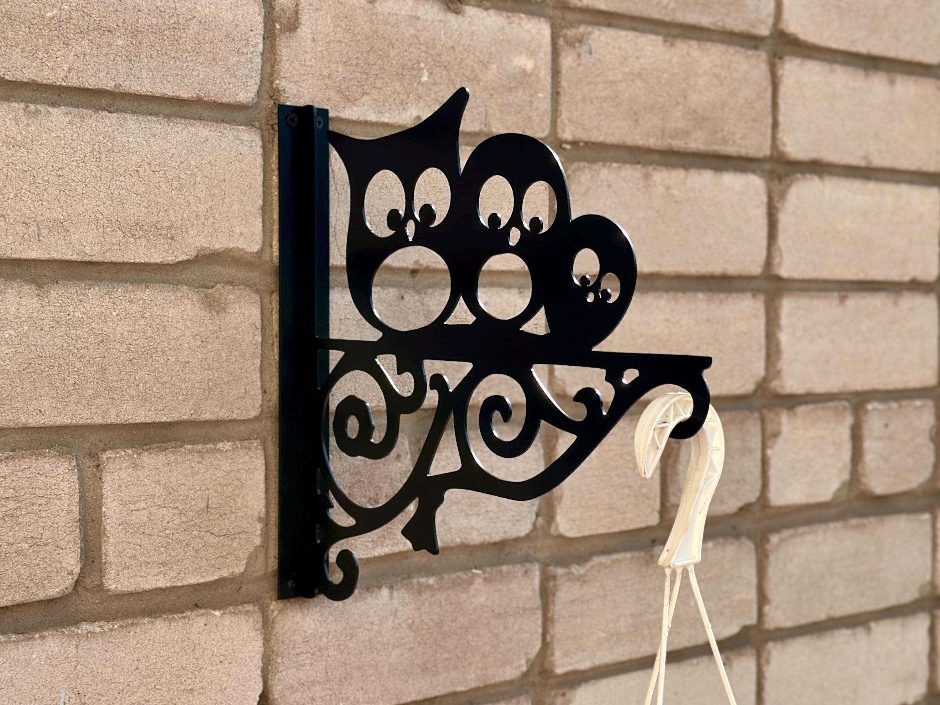 Owls metal outdoor plant hanger — 3