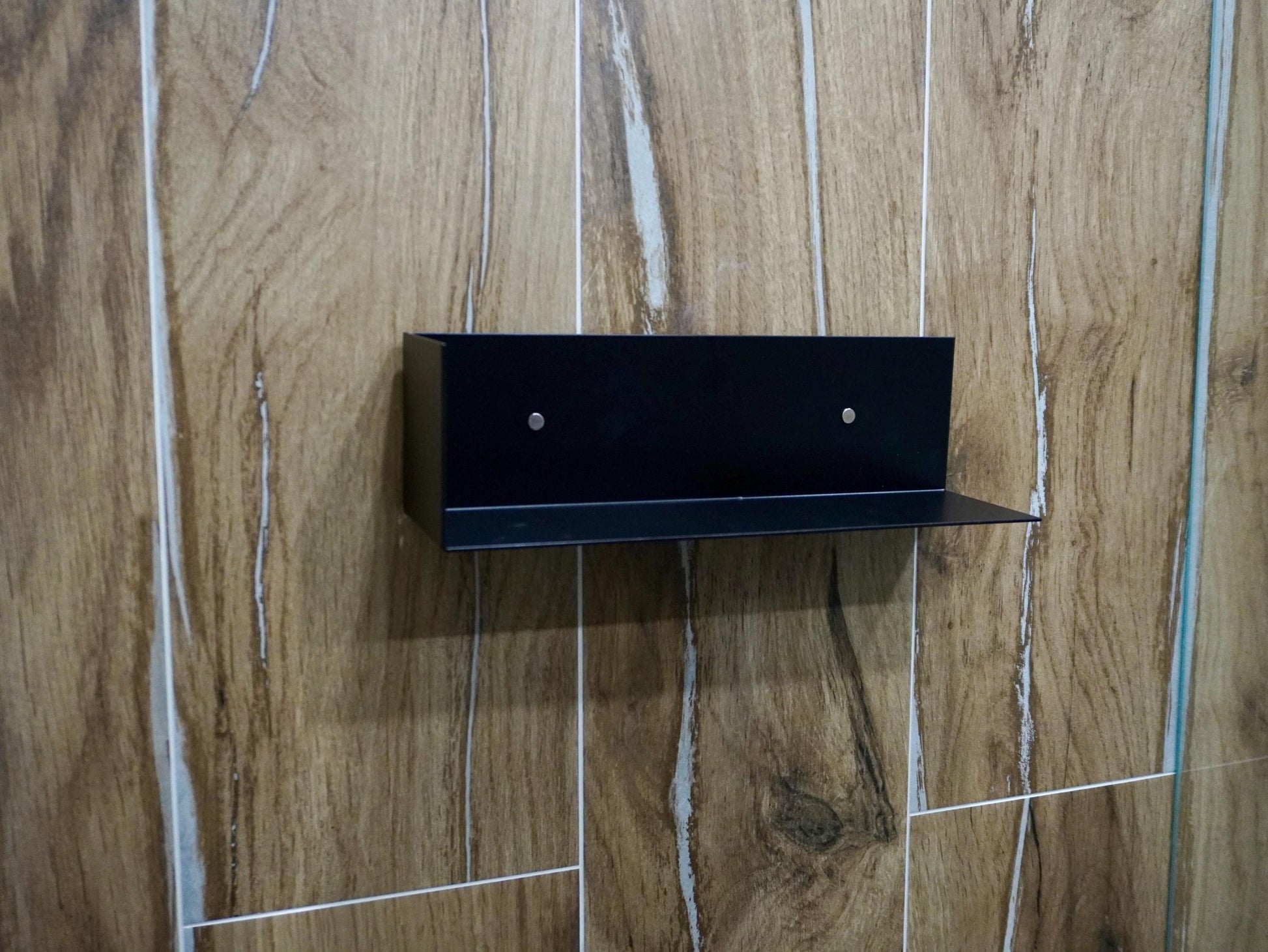 Versatile floating  Shelf — 4