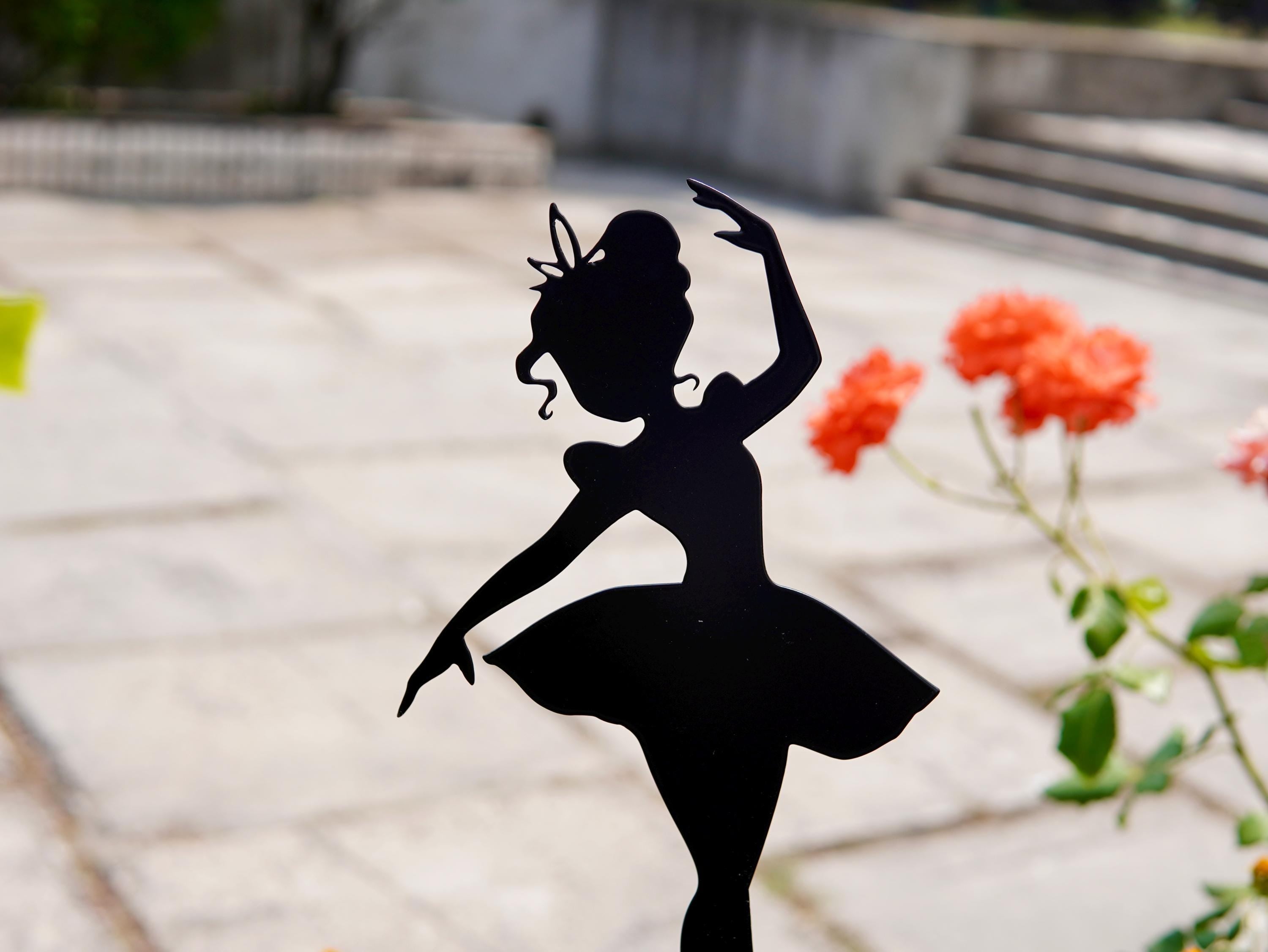 Ballerina Decoration For Garden or Lawn. Charming Addition to Your Out — 2