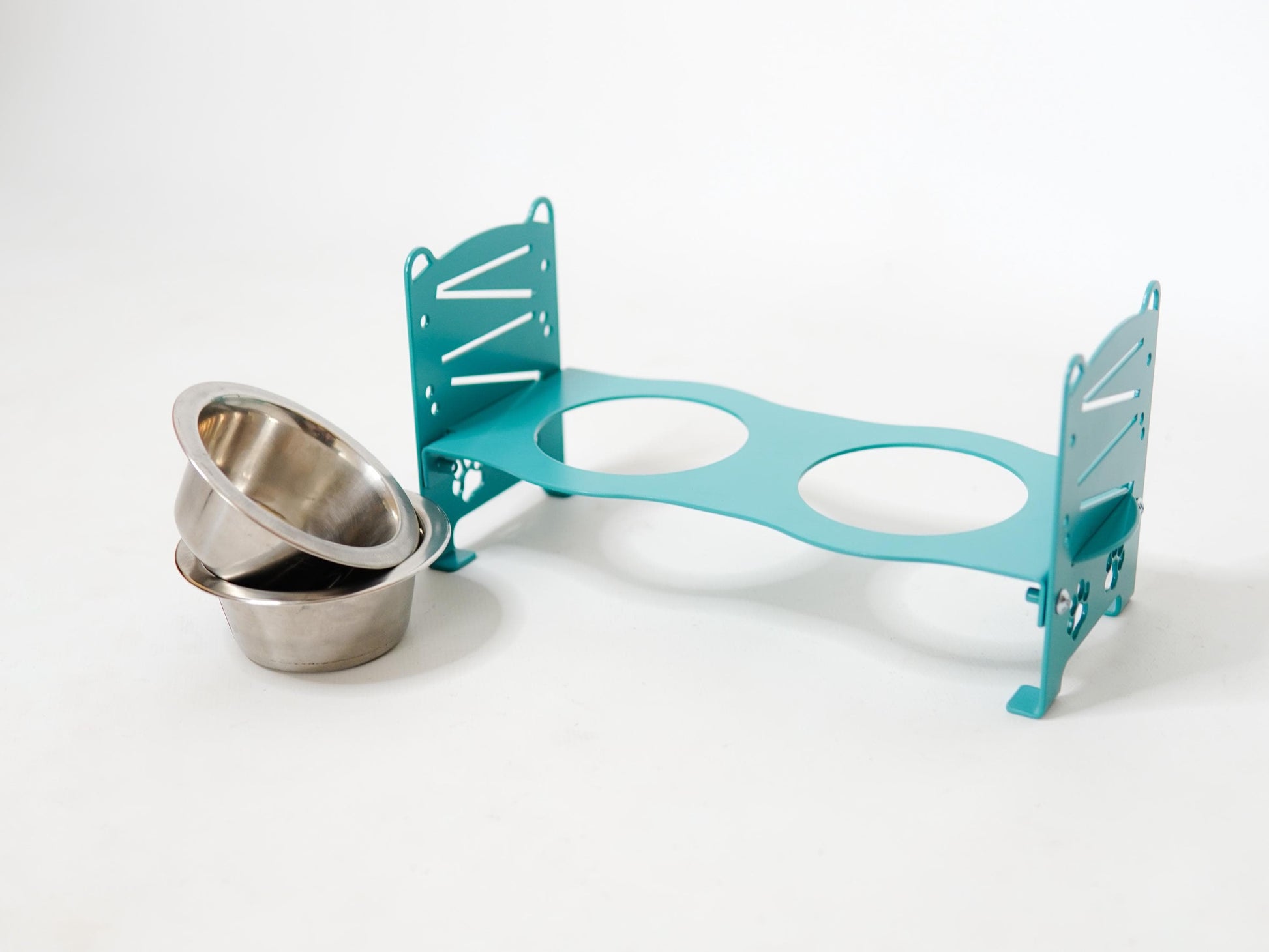 Adjustable Elevated Pet Feeder — 3