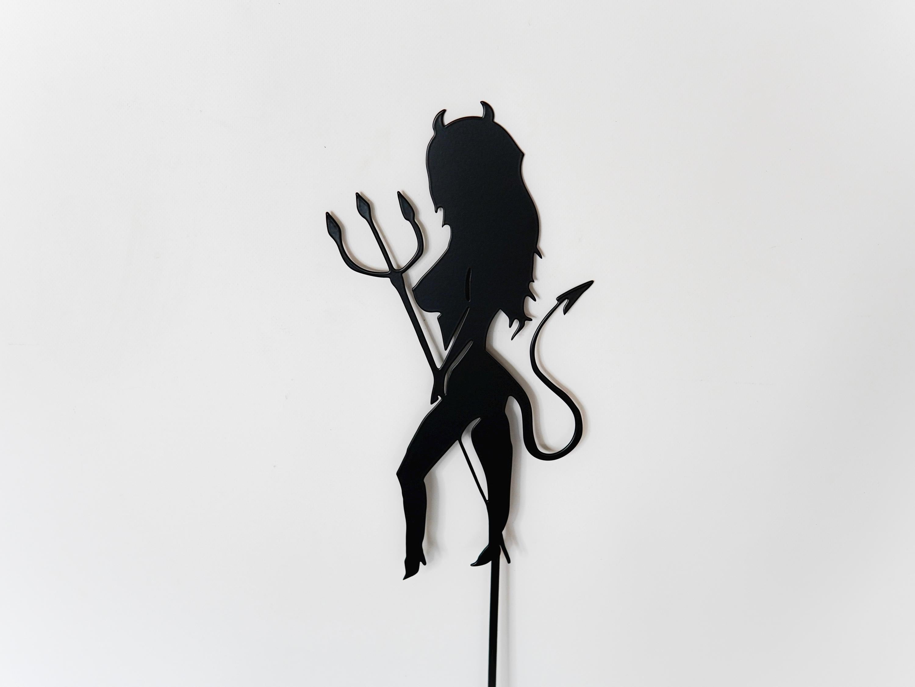 Devil Garden Stake — 4