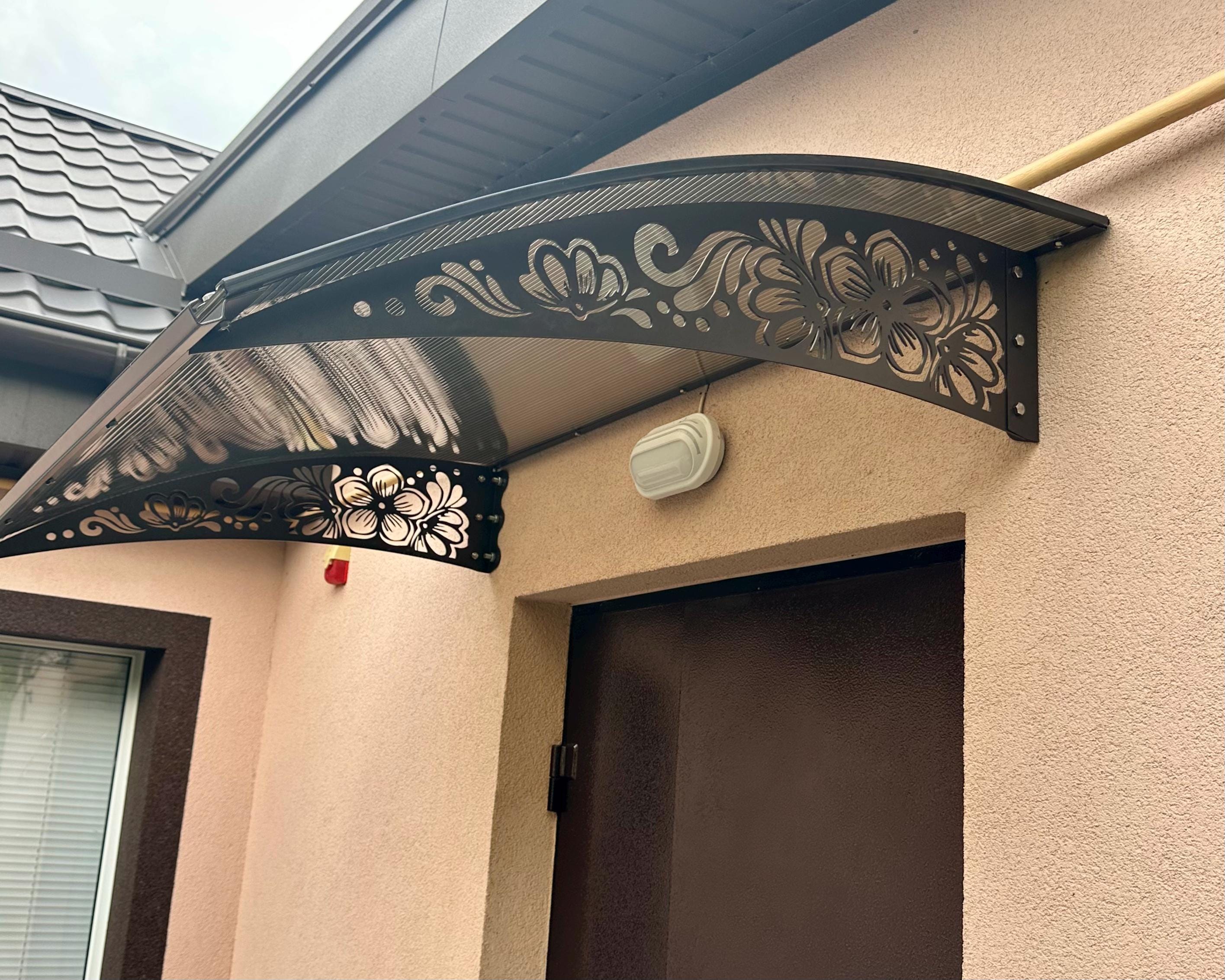 Metal Door Awning with Folk Flower Ornament — 3