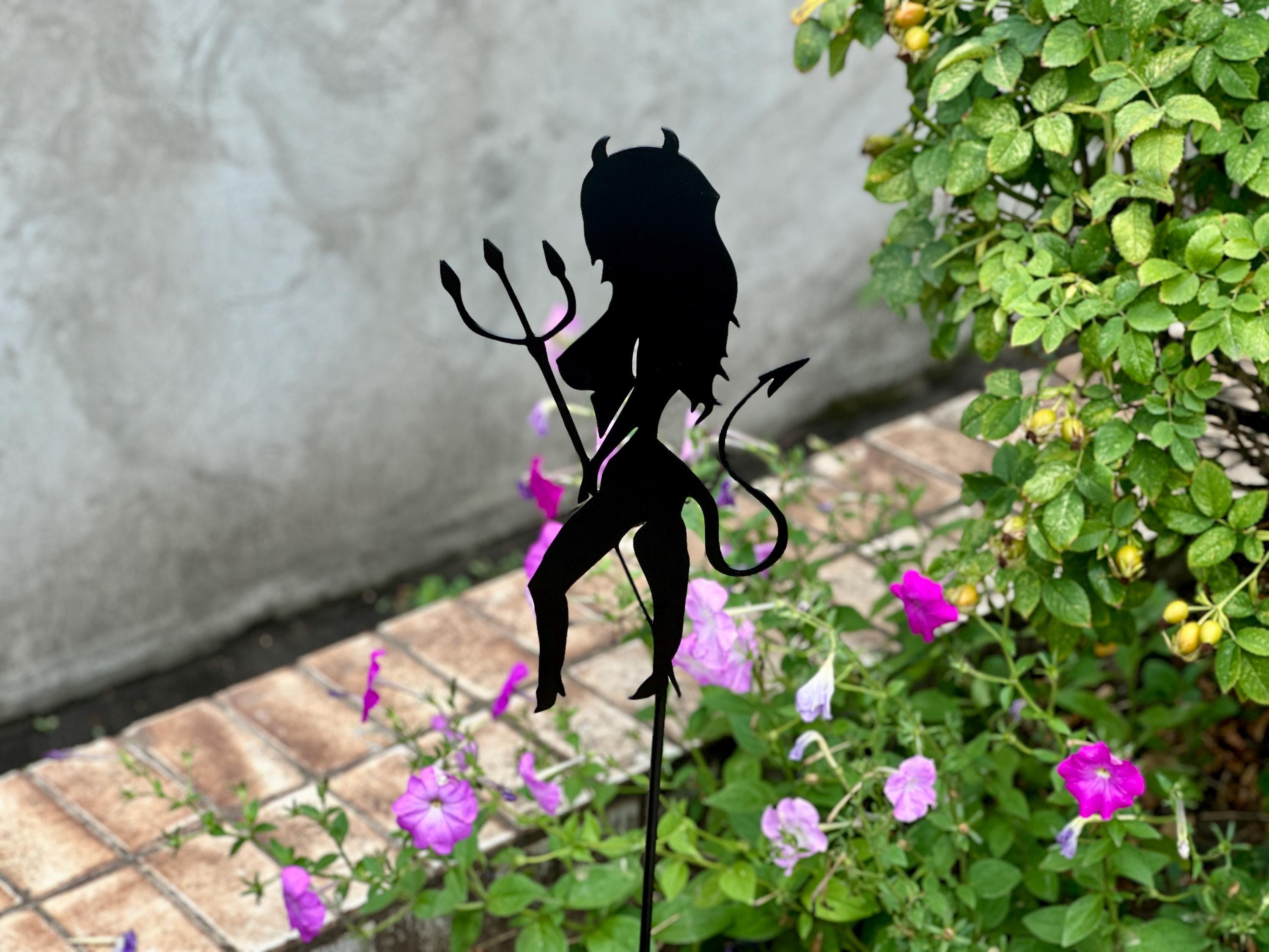 Devil Garden Stake
