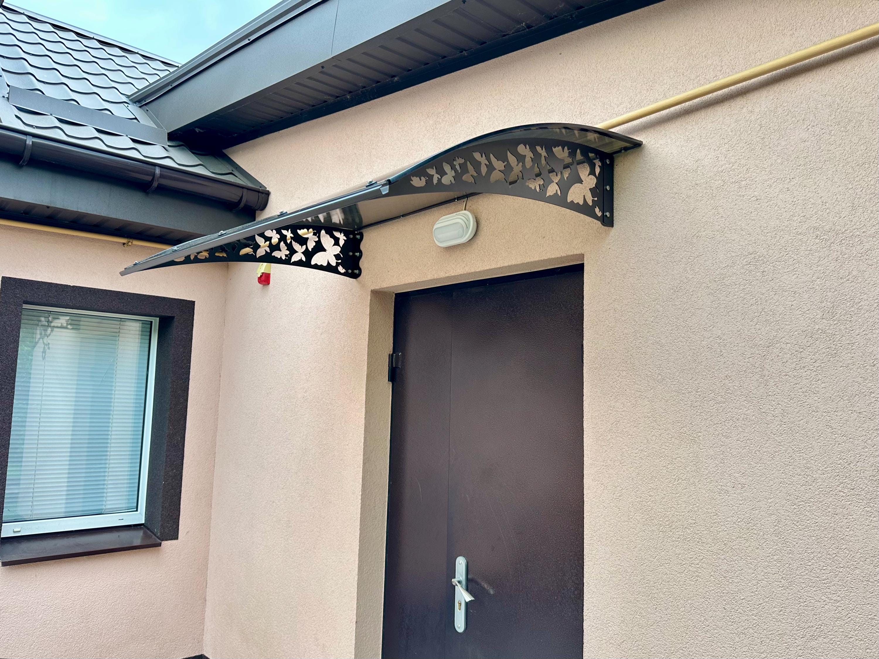 Tinted Polycarbonate Front Door Awning with Butterfly Metal Brackets — 4