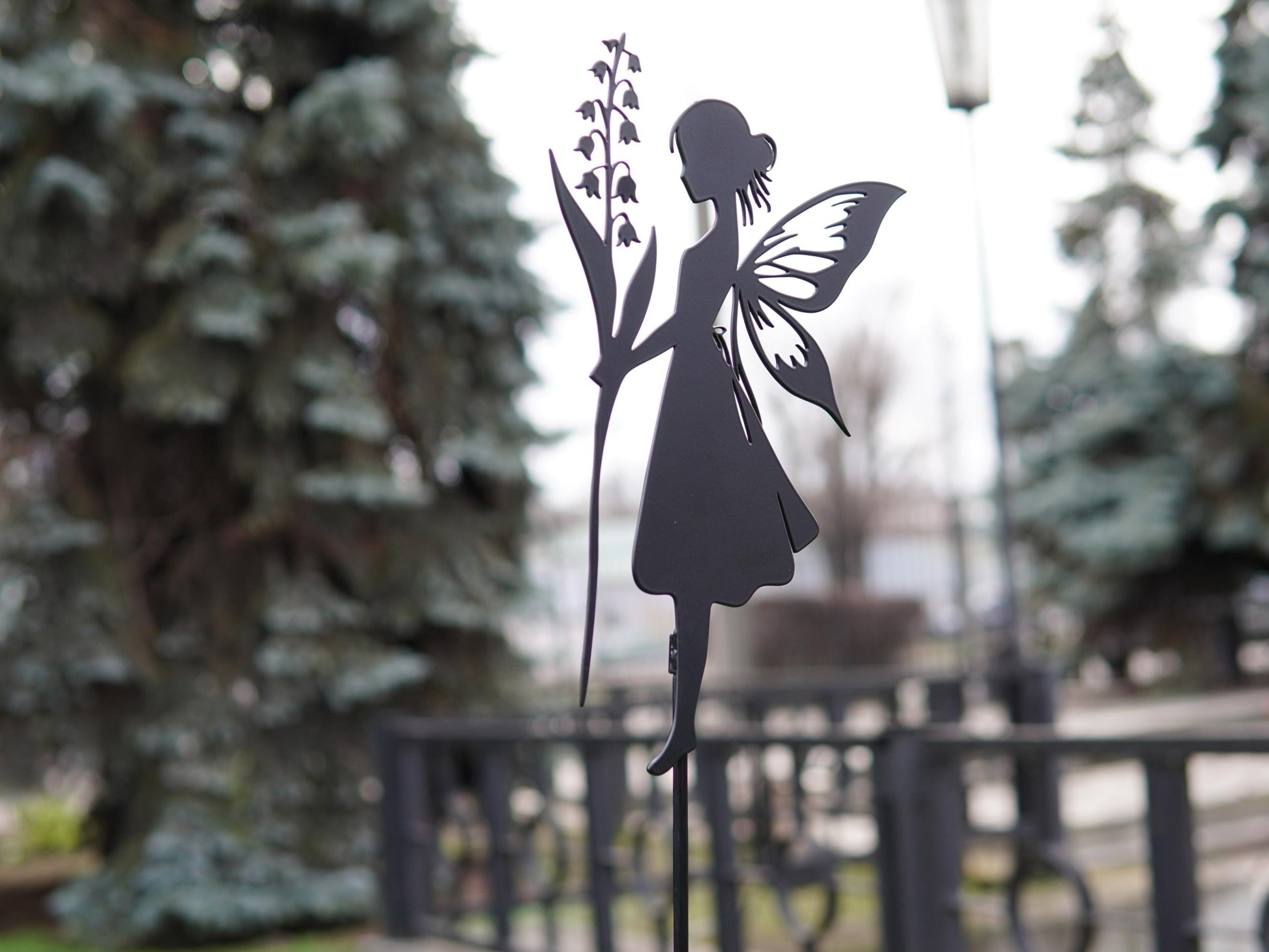 Fairy with Lily For Backyard or Patio. Captivating Touch for Your Outd — 8
