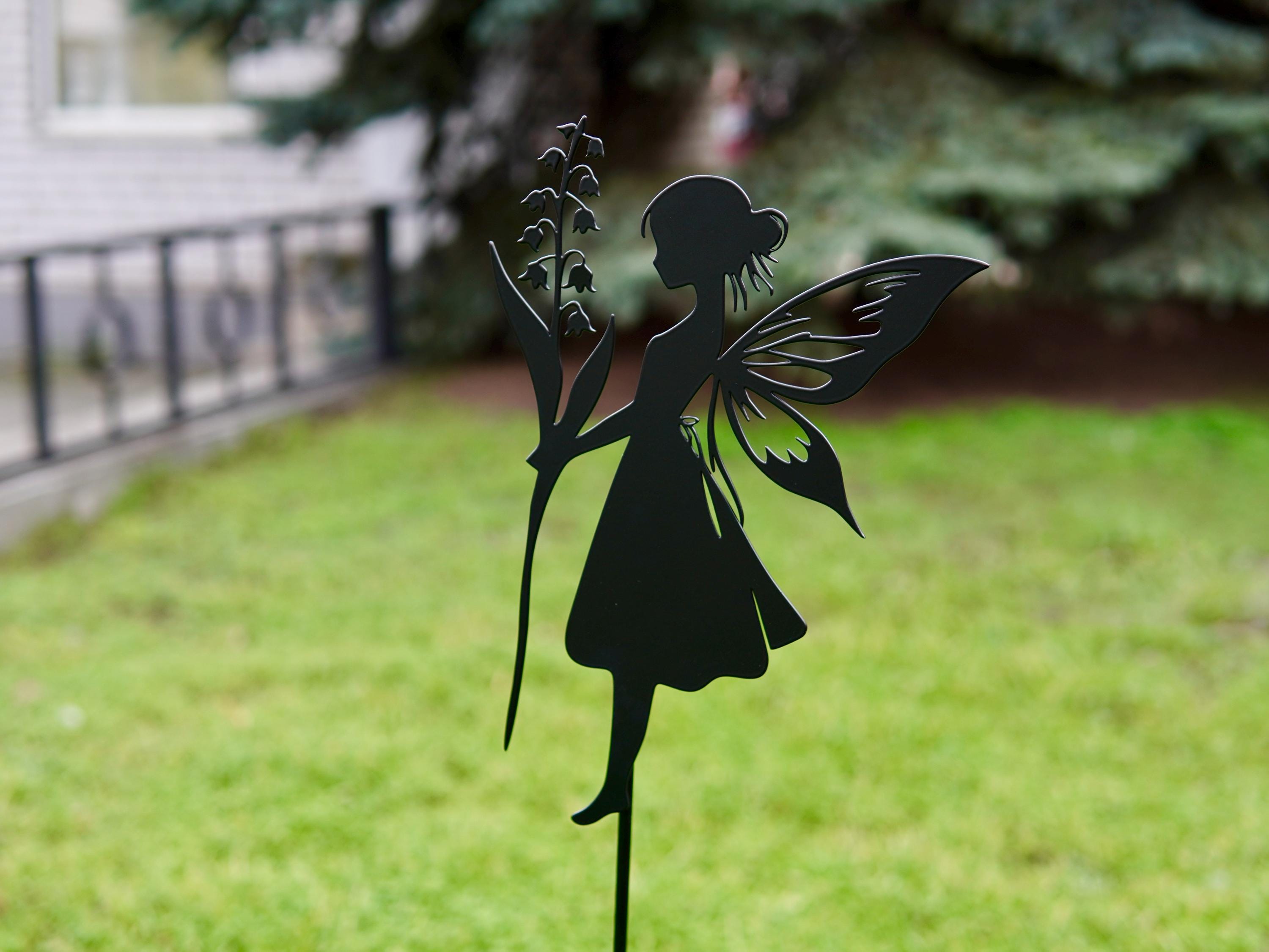 Fairy with Lily For Backyard or Patio. Captivating Touch for Your Outd — 2