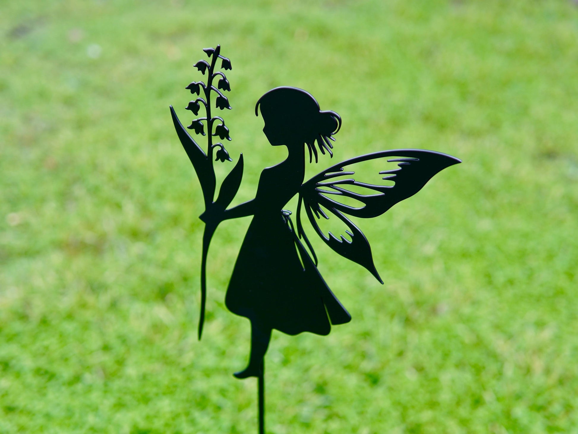 Fairy with Lily For Backyard or Patio. Captivating Touch for Your Outd