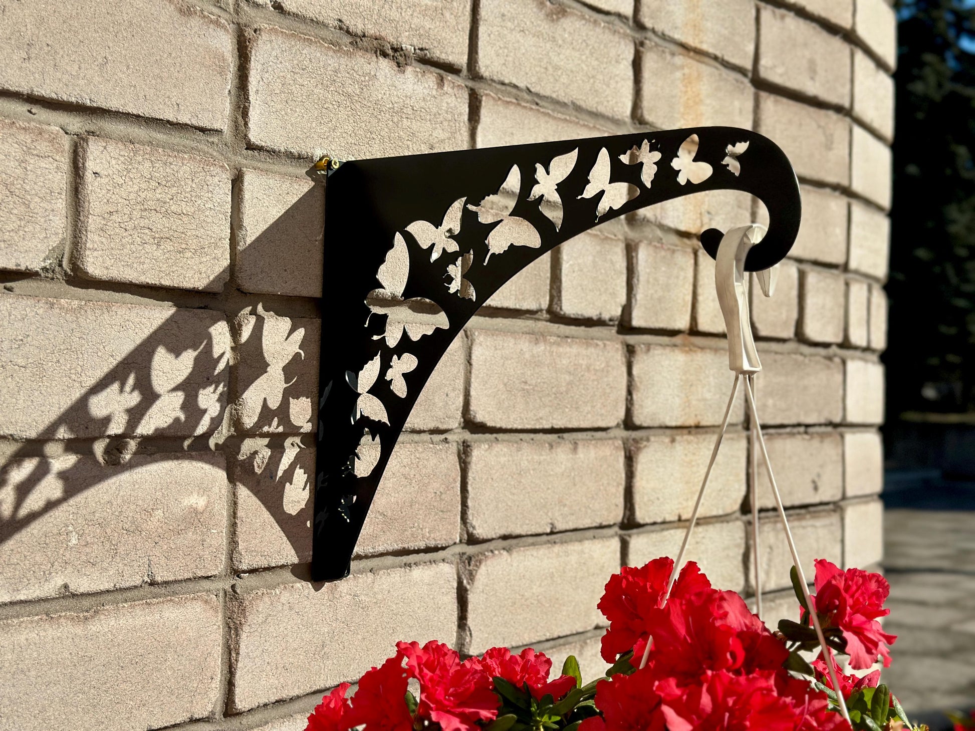 Butterflies Metal Outdoor Plant Hanger — 3