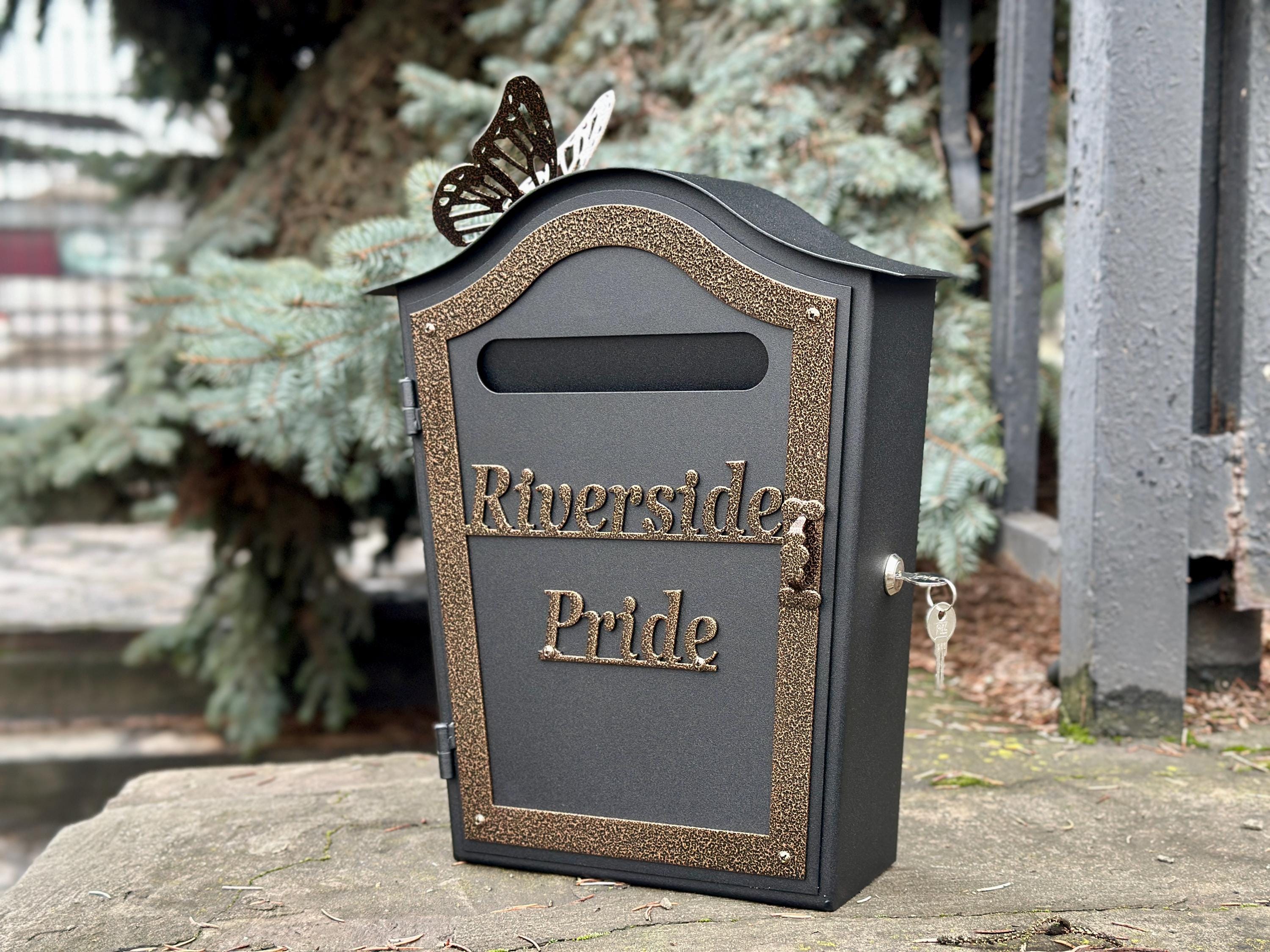 Custom Mailbox Butterfly — 6
