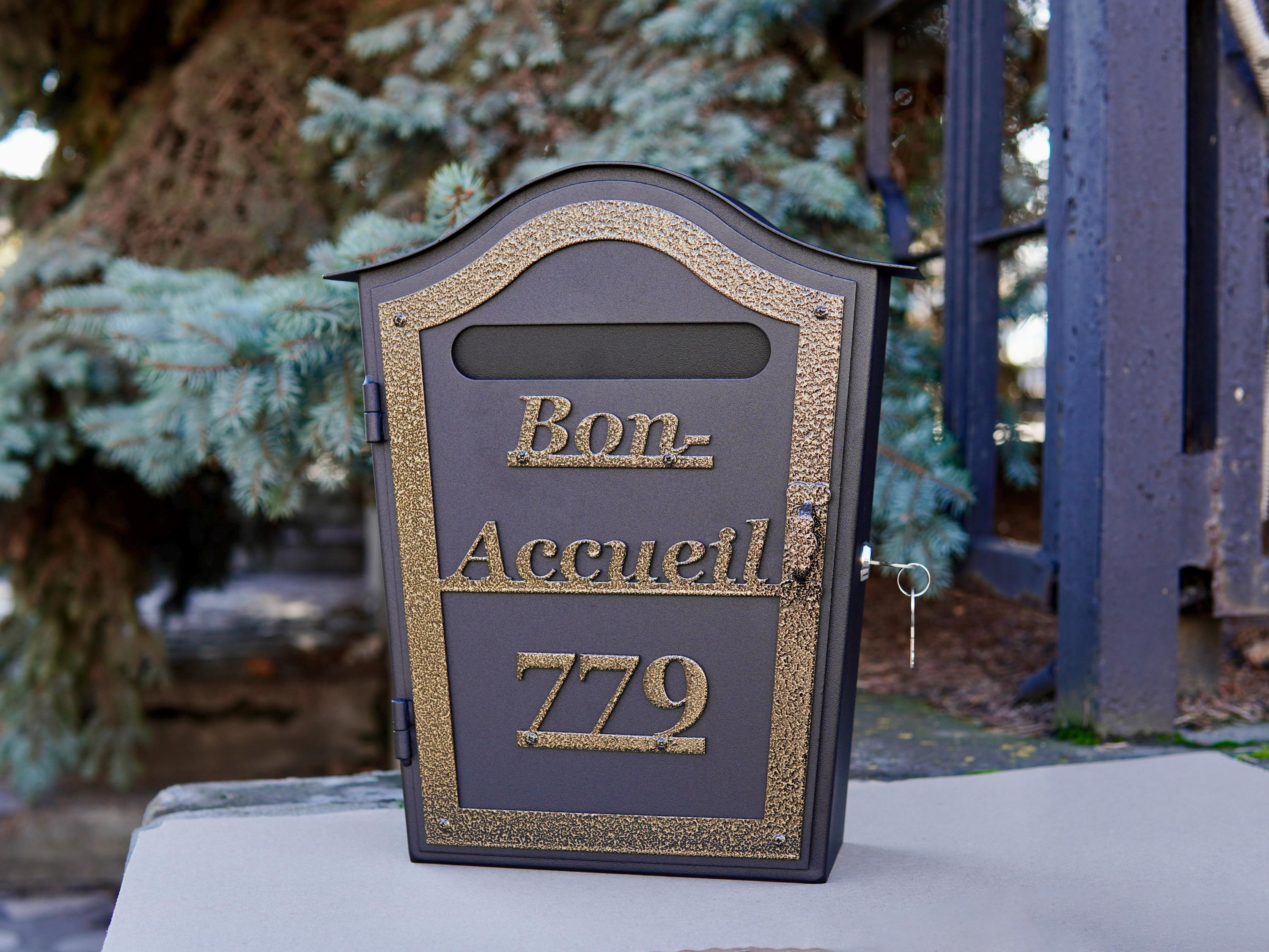 Custom Metal Mailbox with Lock — 3